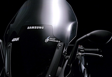 Samsung samsung-prototipo-di-parabrezza-intelligente