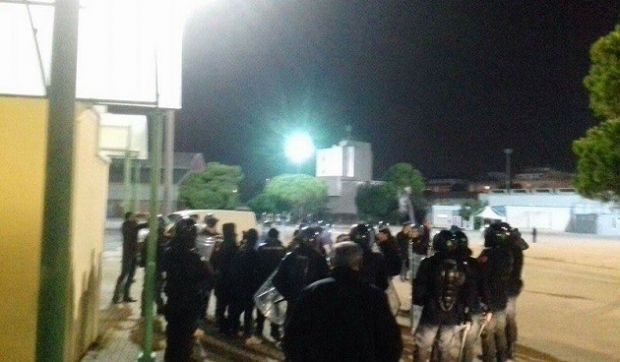 Contestazione Renzi a Cagliari contestazione-renzi-a-cagliari-30-manifestanti-riescono-a-entrare-alla-fiera