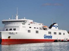 Tirrenia ferma i traghetti, scontro Onorato-commissari