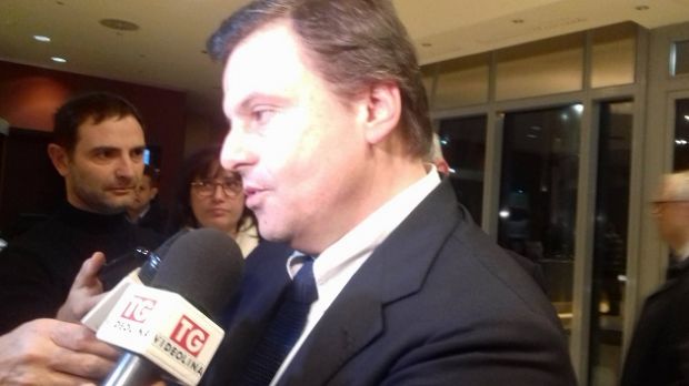 Referendum referendum-calenda-interesse-nazionale-deve-prevalere