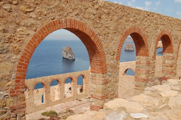 geoparco-lavoratori-in-piazza-per-stipendi-arretrati