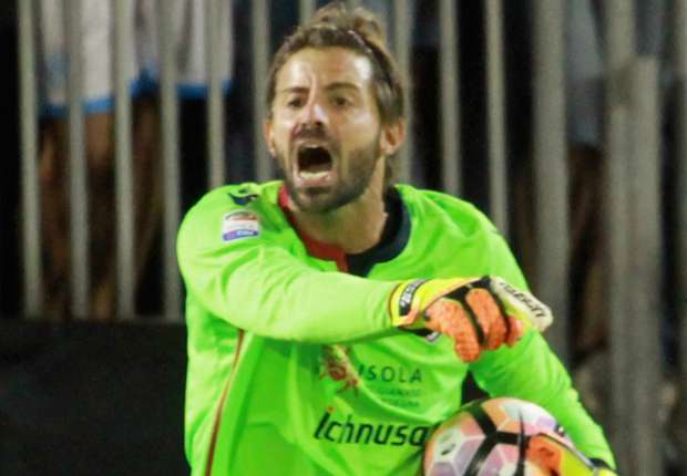 Tracollo rossoblu al Sant'Elia tracollo-rossoblu-al-sant-elia-il-cagliari-perde-0-a-5-con-il-napoli