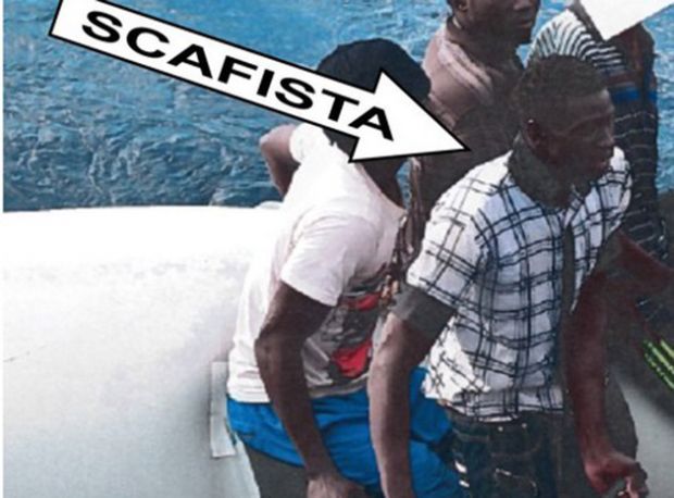 migranti-sbarco-cagliari-in-manette-due-presunti-scafisti
