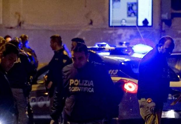 spara-agli-agenti-durante-un-controllo-ucciso