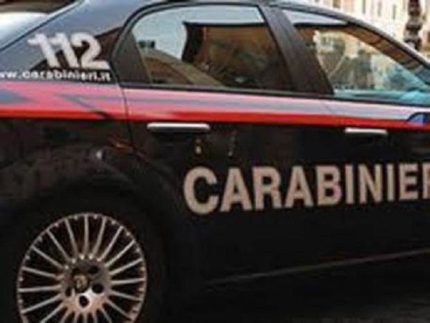 minaccia-attentati-e-chiede-soldi-a-carabinieri