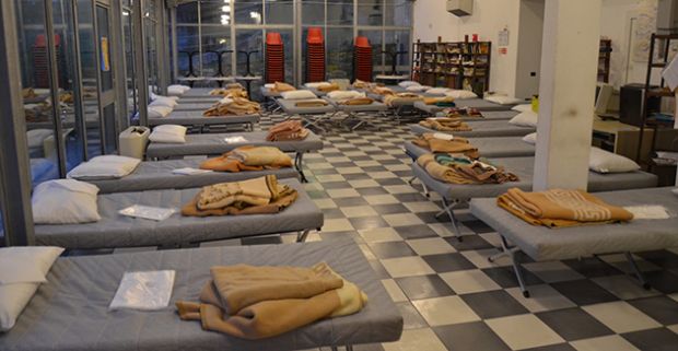 gelo-a-cagliari-50-ripari-in-pi-and-ugrave-da-caritas-comune-in-azione-con-unit-and-agrave-strada