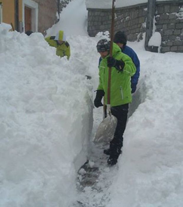 emergenza-neve-a-fonni-sindaca-falconi-and-quot-i-fonnesi-unico-vero-esercito-and-quot