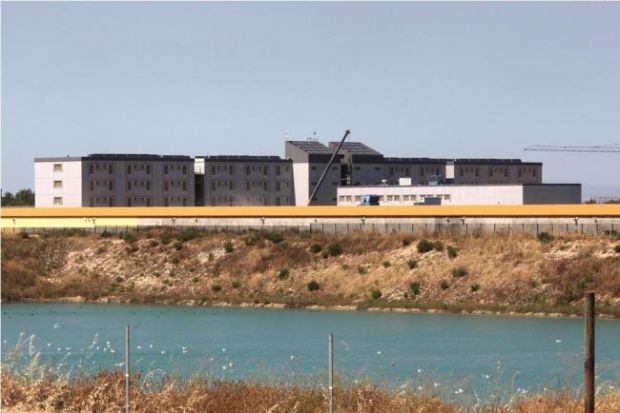 Carcere di Uta: "Bimba di 14 mesi dietro le sbarre" carcere-di-uta-and-quot-bimba-di-14-mesi-dietro-le-sbarre-and-quot