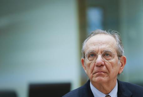 padoan-and-quot-infrazione-sarebbe-inversione-a-u-and-quot