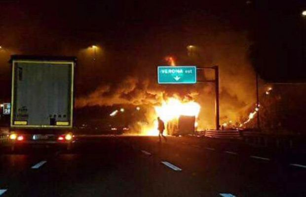 bus-ungherese-autista-and-egrave-vivo-indagato-per-omicidio