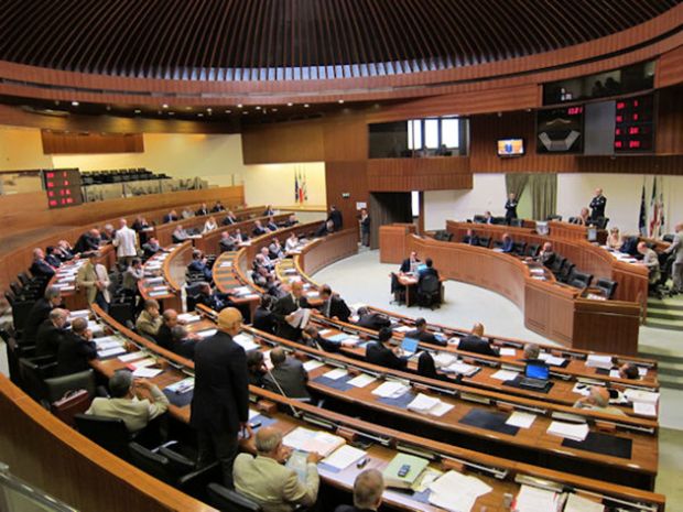 E se iniziassimo a parlare dei nostri diritti? e-se-iniziassimo-a-parlare-dei-nostri-diritti