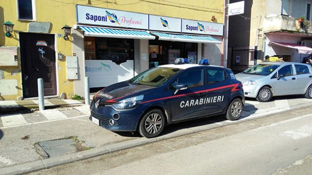 ladri-in-azione-da-saponi-e-profumi-a-villasor-1700-euro-il-bottino