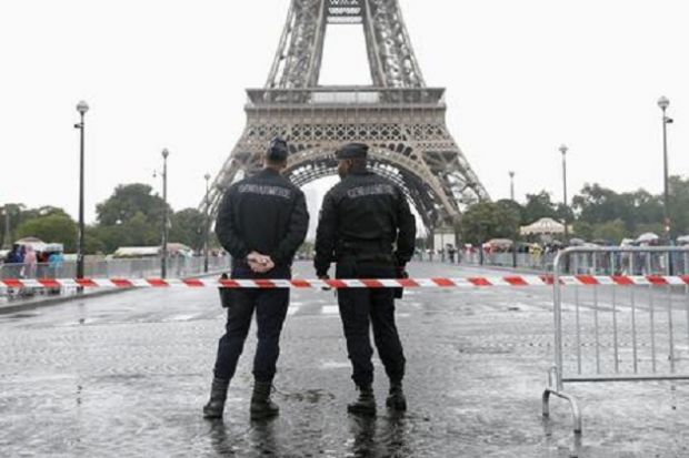 sventato-in-francia-un-attacco-kamikaze-imminente
