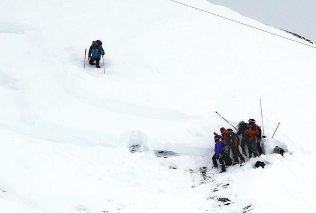 tignes-9-travolti-da-valanga-in-savoia
