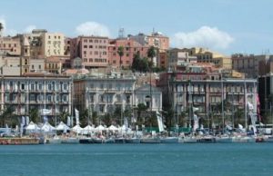 a-cagliari-meno-residenti-pi-and-ugrave-cinquantenni-e-single