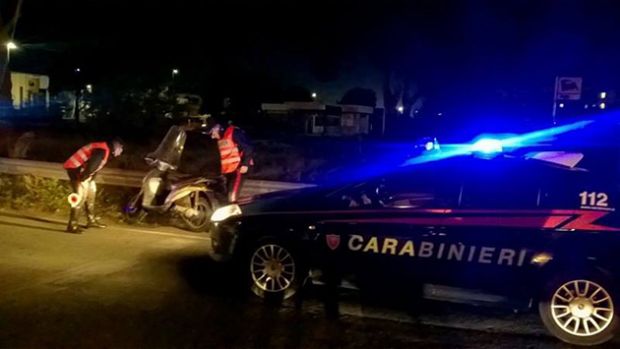 rubano-scooter-e-sbattono-sul-guard-rail-muore-un-ragazzo-l-amico-ferito