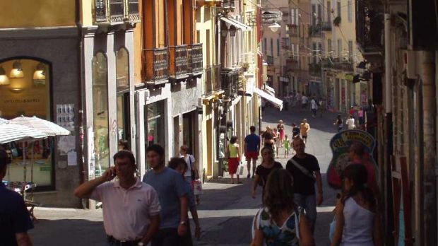 cagliari-ogni-marted-and-igrave-e-gioved-and-igrave-passeggiate-per-scoprire-la-citt-and-agrave-del-sole