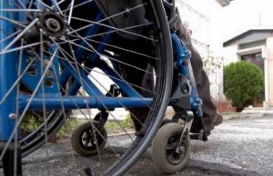 Sanità, Coordinamento Usb prende le distanze da sindacati che difendono Aias elmas-dal-15-marzo-il-and-ldquo-pulmino-masese-and-rdquo-per-anziani-e-disabili