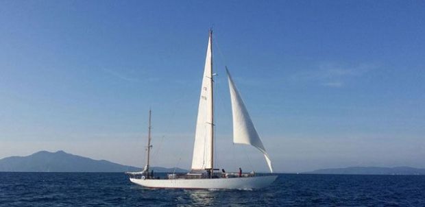 nave-scuola-caroly-fa-sosta-a-porto-torres