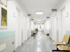 Moto contro auto ad Arborea, muore centauro 19enne