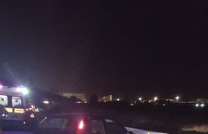 Perde il controllo e sbatte su guard rail, ferito 19enne