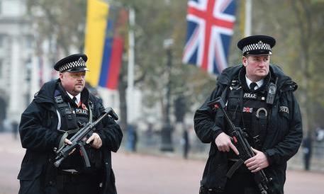 polizia-inglese-457x274