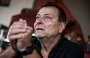 Cesare Battisti dal carcere: “Inizio lo sciopero della fame”. Il legale: “Isolamento illegittimo”
