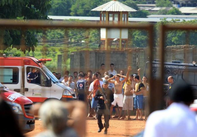 Prison riot leaves at least 9 dead and 14 injured in Brazil
