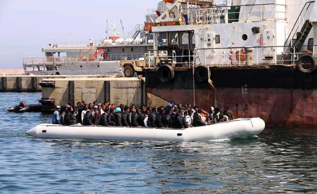 Libyan Coast Guard intercept 150 migrants attempting to cross to Europe