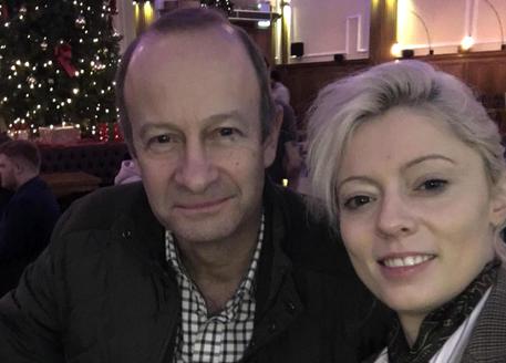 Gb: fidanzata leader Ukip critica Meghan Markle, sospesa