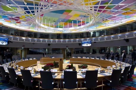 SCONTRO AL VERTICE UE SUI MIGRANTI, L'ITALIA DIFENDE LE QUOTE