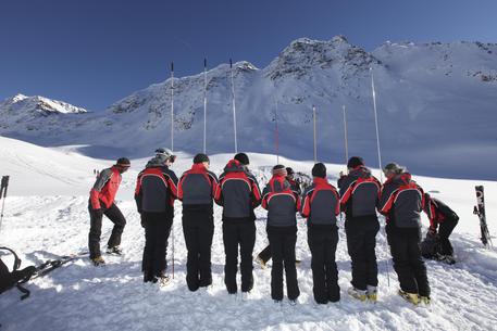 Valanghe: ricerche valanga soccorso alpino Cnsas Alto Adige