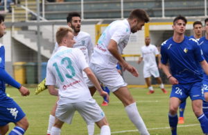 La traversa tra l’Olbia e la vittoria: con il Prato finisce 1-1