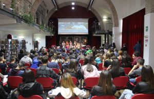 Nel segno dei giovani a Macomer l’inaugurazione della Mostra regionale del Libro in Sardegna