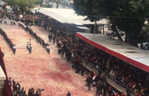 Cagliari: il saluto della città al passaggio di Sant’Efisio