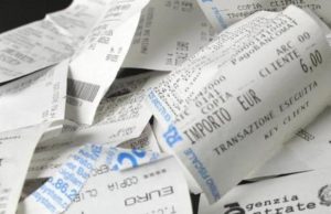 Allarme ingredienti tossici negli scontrini fiscali. Le ricevute possono essere cancerogene.