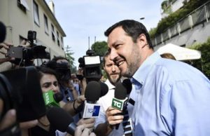 Salvini in Sardegna, appello movimento Antifascista a Nuoro: “Scendiamo in piazza”