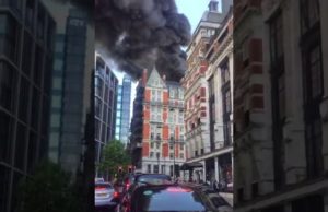 Londra, paura per un incendio in albergo del centro