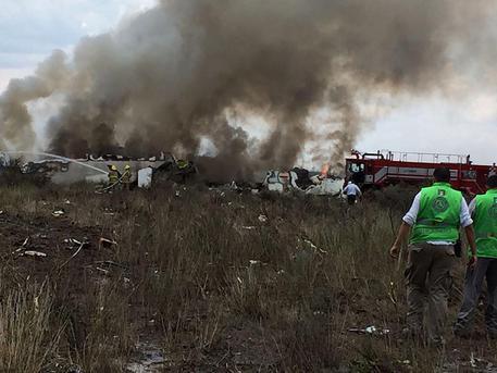 Plane crash in Mexico