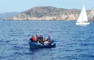 Migranti, Governo approva odg Cappellacci: “Ora linea dura sulla rotta Algeria-Sardegna”