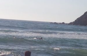 Numerosi salvataggi nella spiaggia di Scivu e Piscinas, una donna soccorsa dall’elicottero