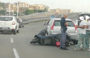 Cagliari, tamponamento tra auto e moto: traffico bloccato sull’Asse mediano