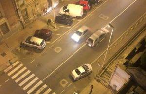 Cagliari, investe un bimbo di 11 anni e si dà alla fuga