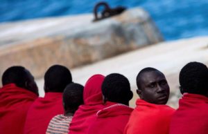Migranti, dalla Nigeria passando per Libia fino a Sassari: la rotta della prostituzione