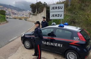 Con l’auto vola nella scarpata, muore un 29enne
