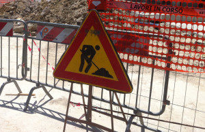Lavori Abbanoa a Carbonia, chiude strada in via Monte Tasua
