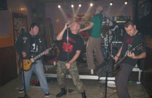 Tornano i concerti del Fabrik: sul palco i Police Bastard