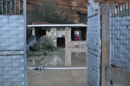 897241362d4299a8041dca3908c4a153