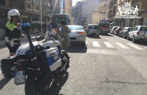 Cagliari, travolta sulle strisce: ferita una 34enne