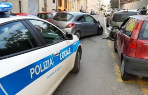 Cagliari, incidente tra auto: coinvolte 6 vetture